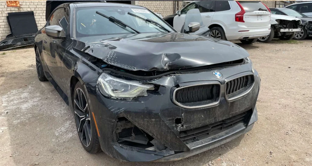 BMW 2 serija prieš